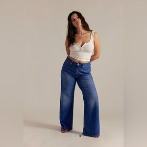 We The Free CRVY Better Half Mid-Rise Straight Jeans 29